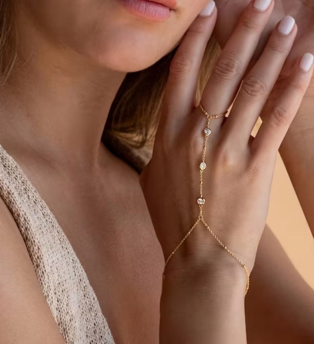 Zirconia Ring Finger Connector Bracelet