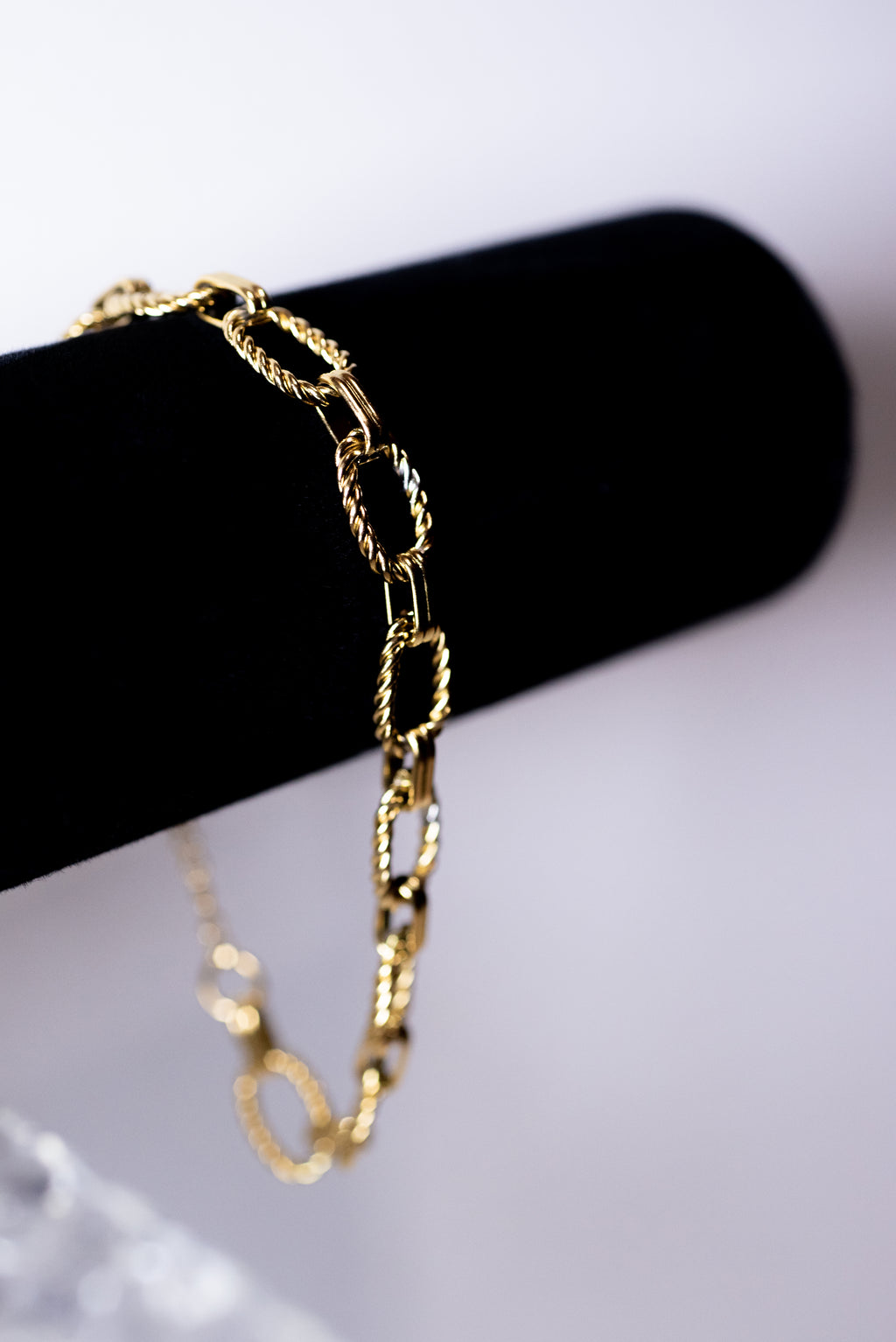 Oval Twisted Wire Bracelet