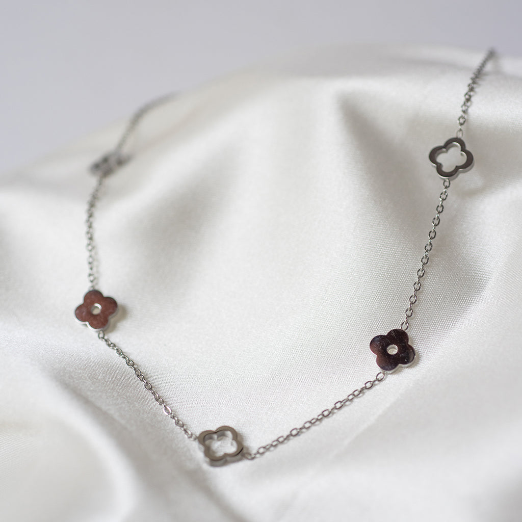 Lucky Clover, Clavicle Necklace