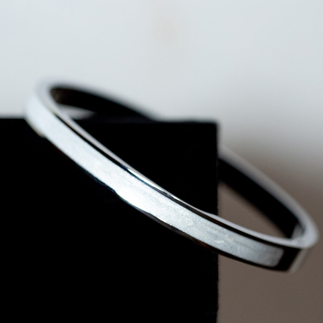 Light Blue / White Silver Oval Clasp Bracelet