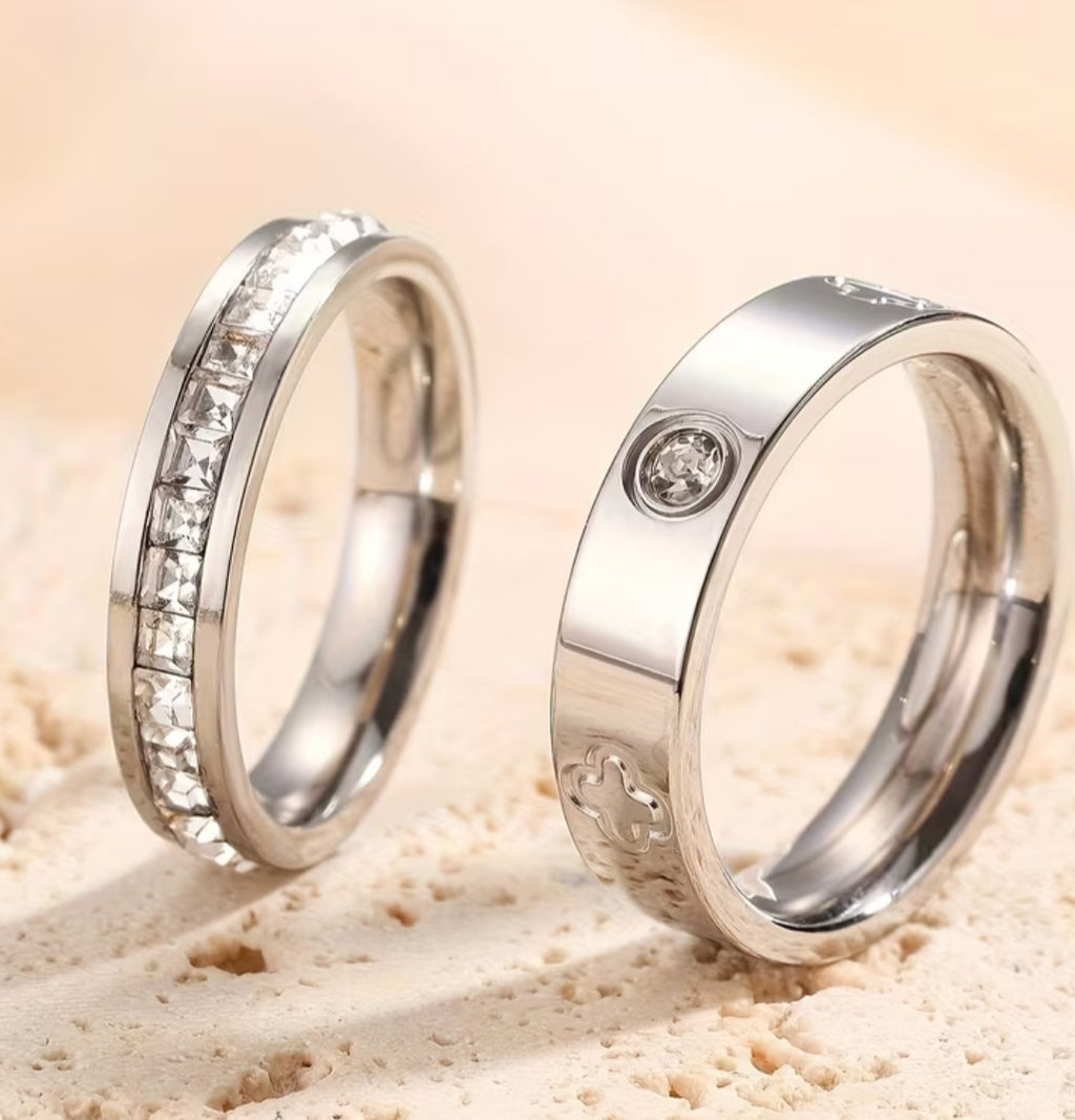 Classic Double Clover Ring Set