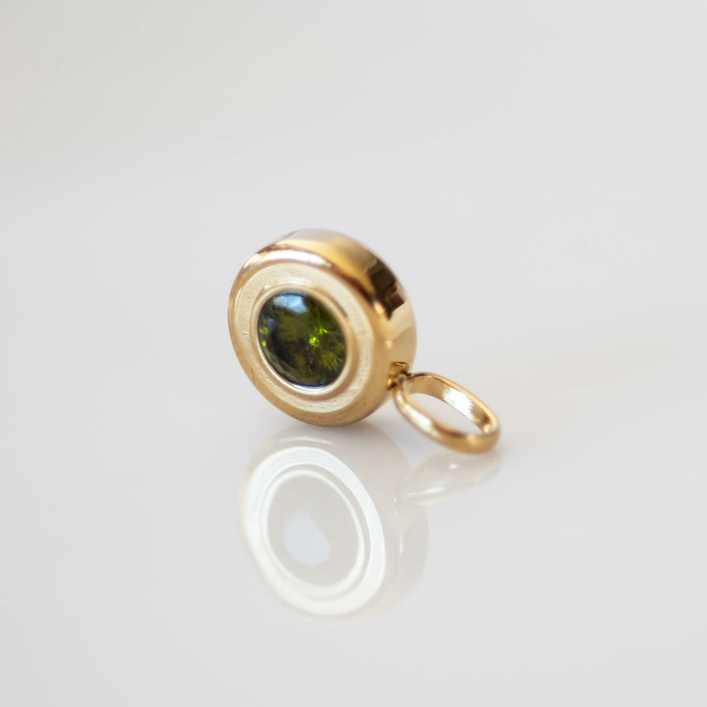 August Boho Birthstone Charm - Peridot