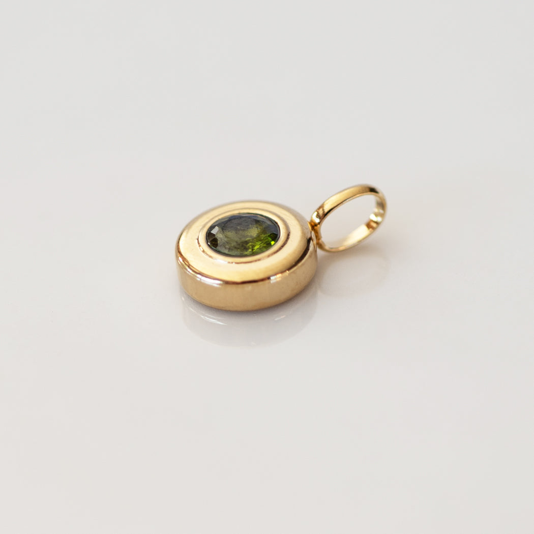 August Boho Birthstone Charm - Peridot