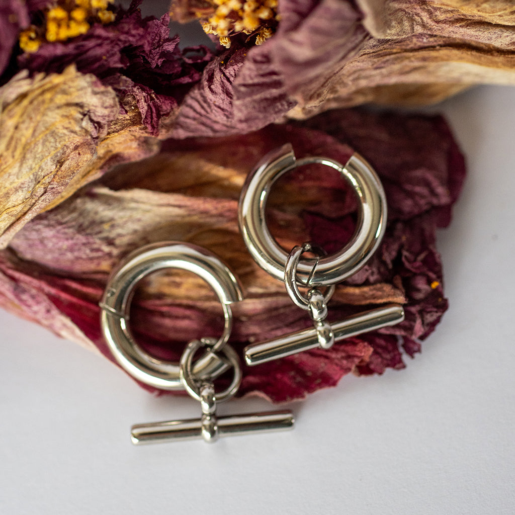 T-Bar Pendant earrings