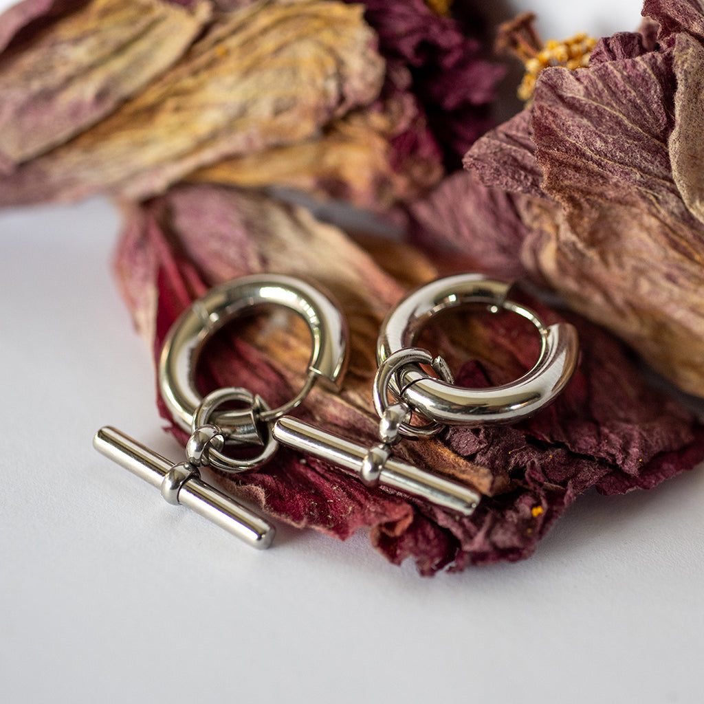T-Bar Pendant earrings
