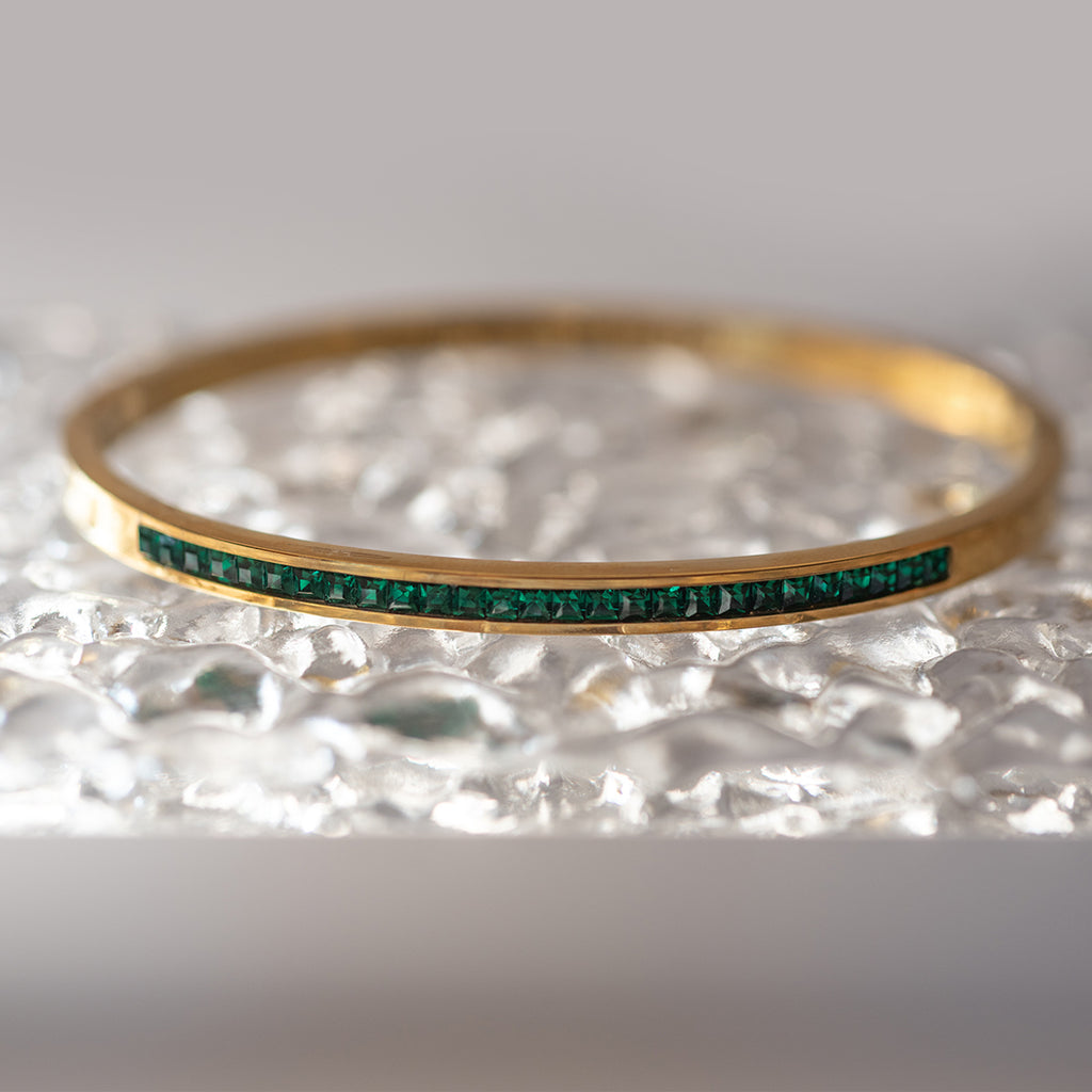 Emerald in-Lay Clasp Bracelet