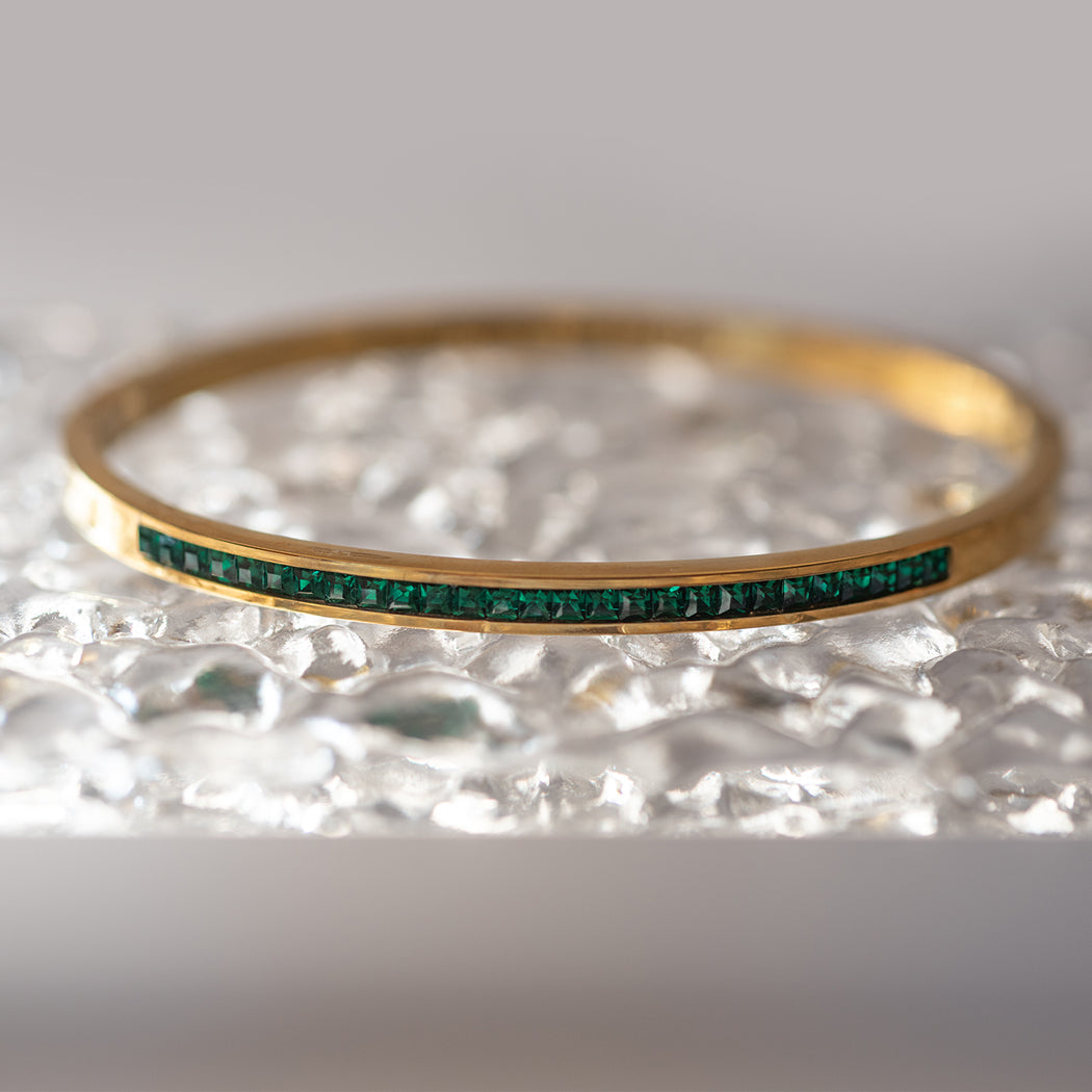 Emerald in-Lay Clasp Bracelet