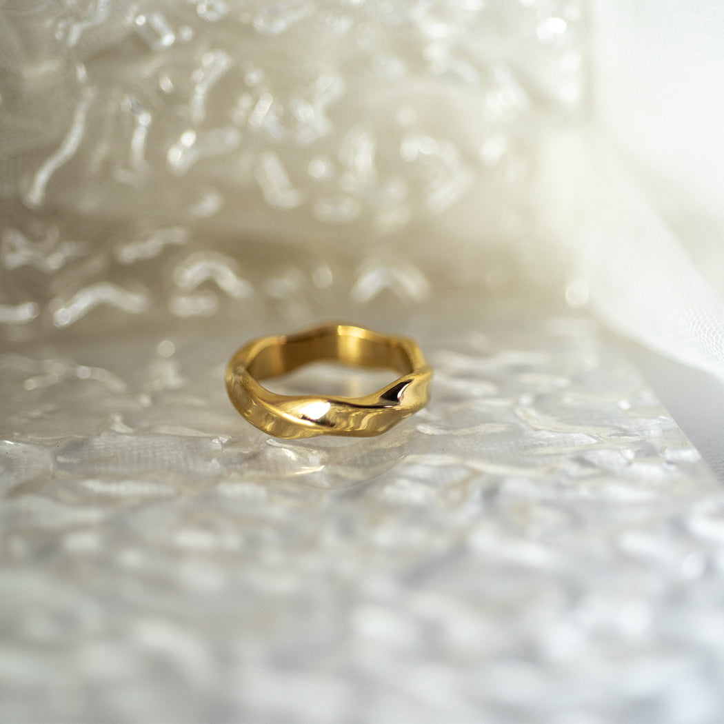 6mm Twisted Eternity Band