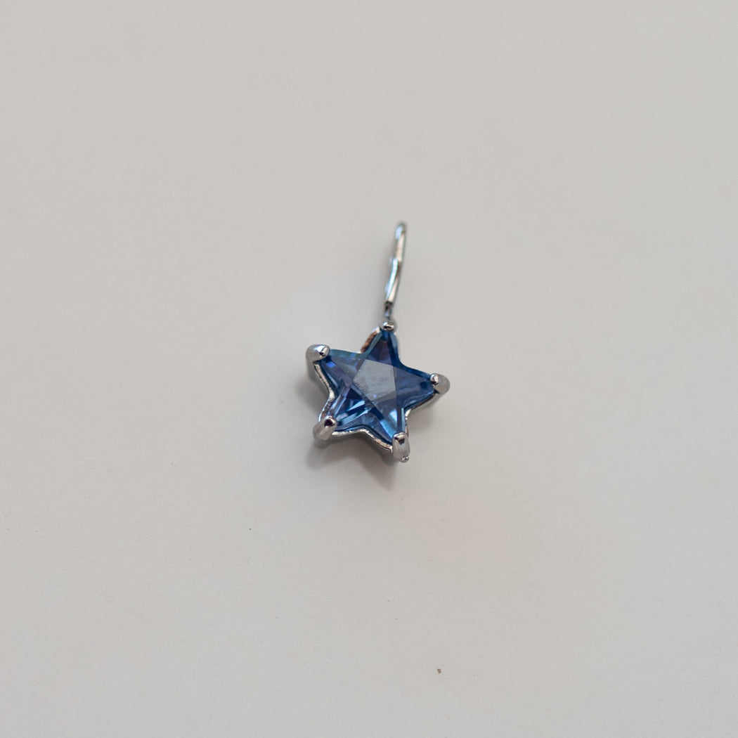 Sapphire Blue S-Clip Star Charm
