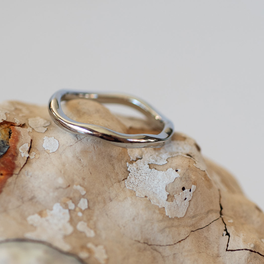 Thin Ring with Smooth Wavy Design, 316L Stainless Steel - Rings